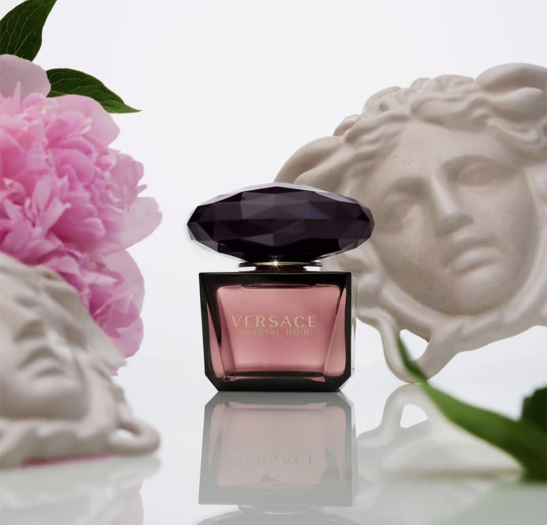 Versace Crystal Noir - Eau De Parfum - 90 ML - imagine 4