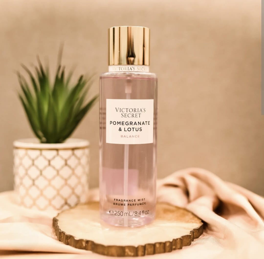 Spray De Corp – Victoria’s Secret Pomegranate & Lotus – 250 ML - imagine 2